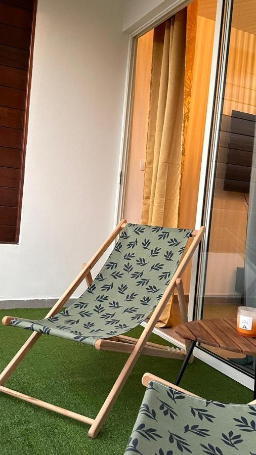 Le B96 Apartment Кайен Екстериор снимка